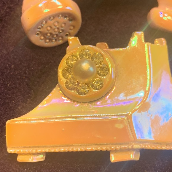 Vintage pink rotary phone brooch. - Picture 5 of 5